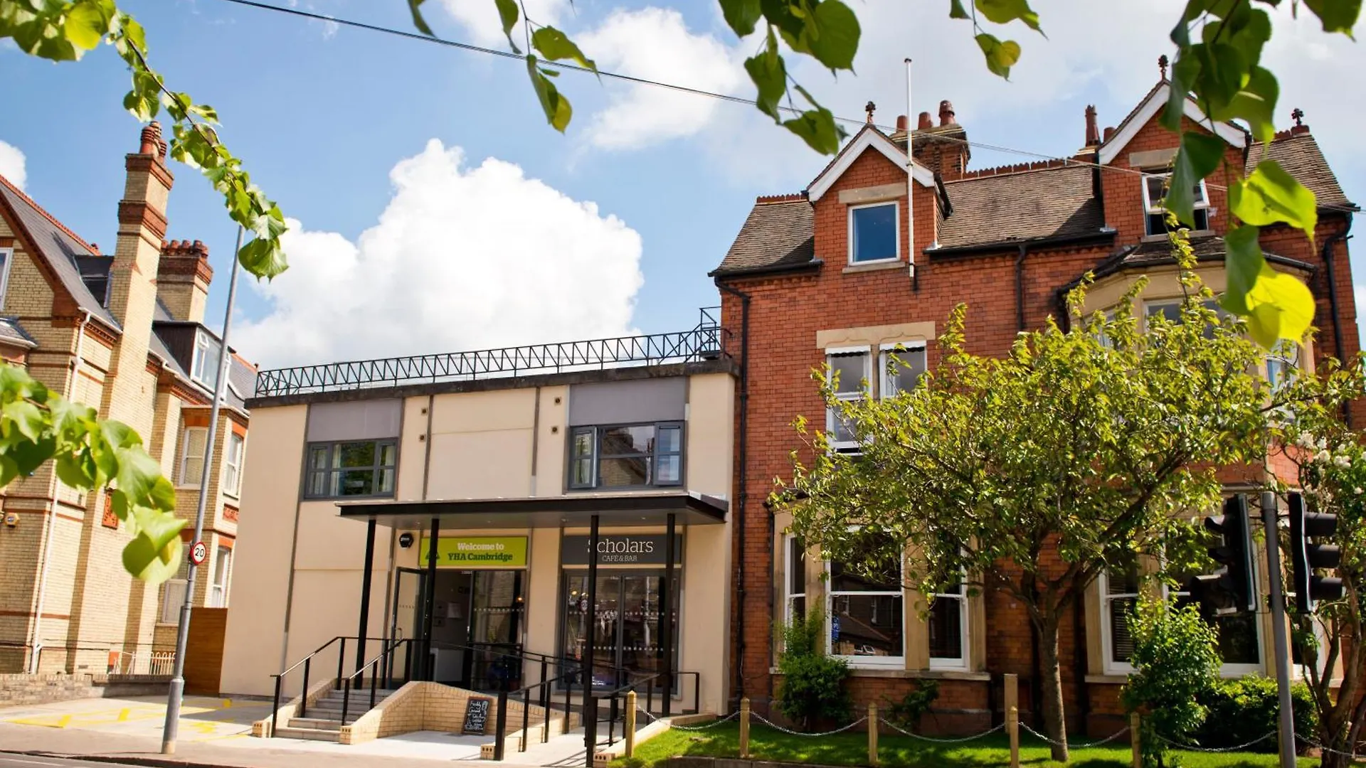 Where to Stay Near Sheeps Green Lammas Land: 7 Cambridge Hotels