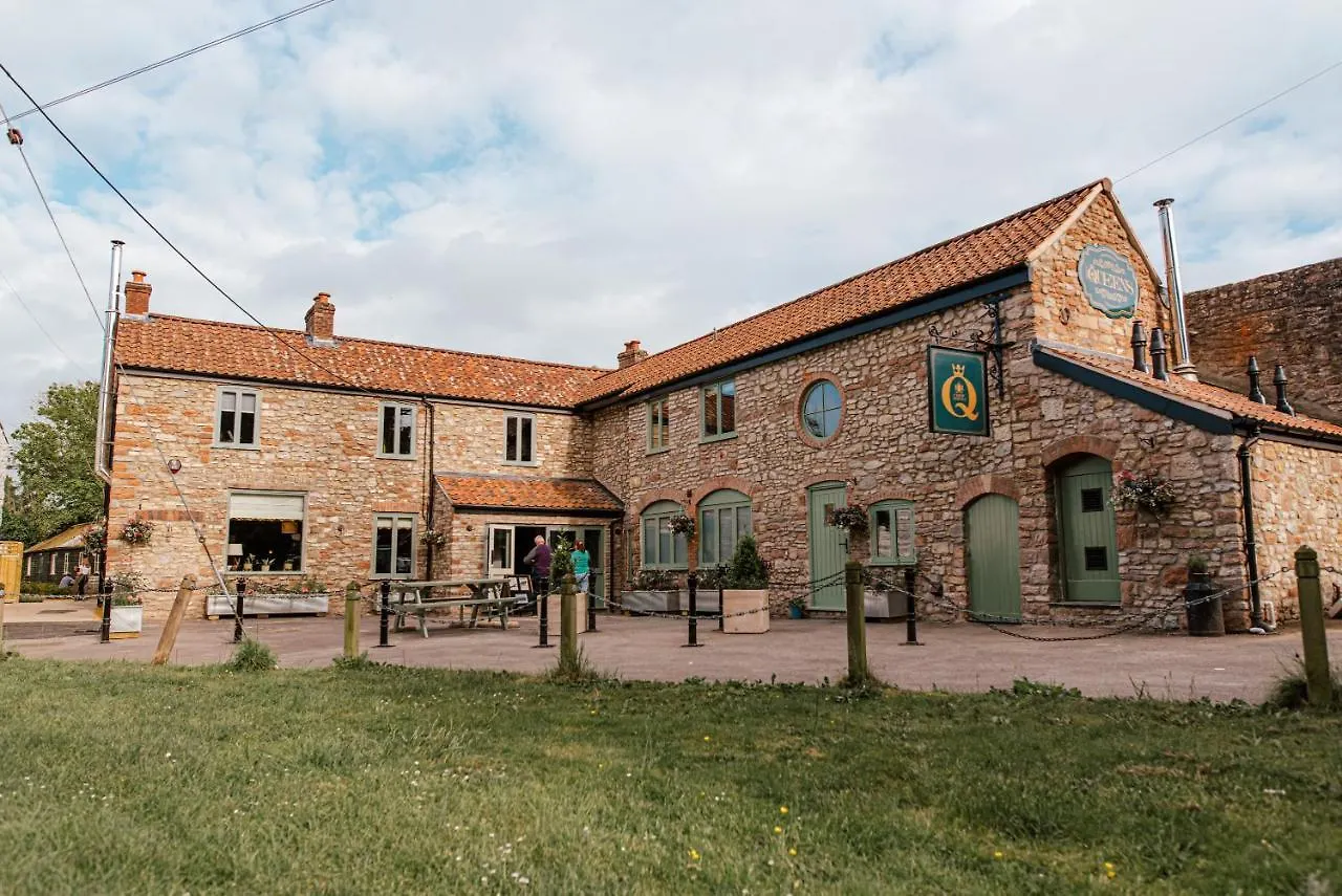 4 Top-Rated Central Hotels In Mendip Hills