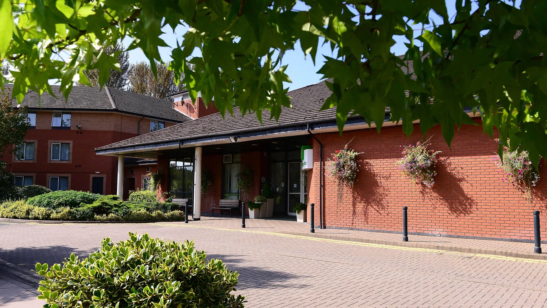 5 Family Hotels Near Sunnycroft Worth Booking in Shropshire
