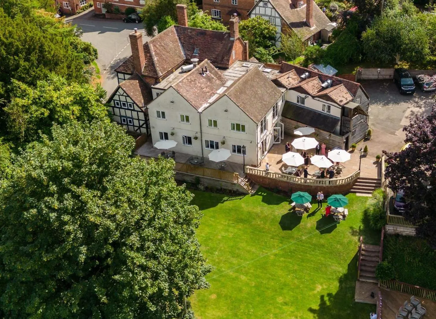 8 Family-Friendly Hotels in Shropshire Hills for Easy Trips