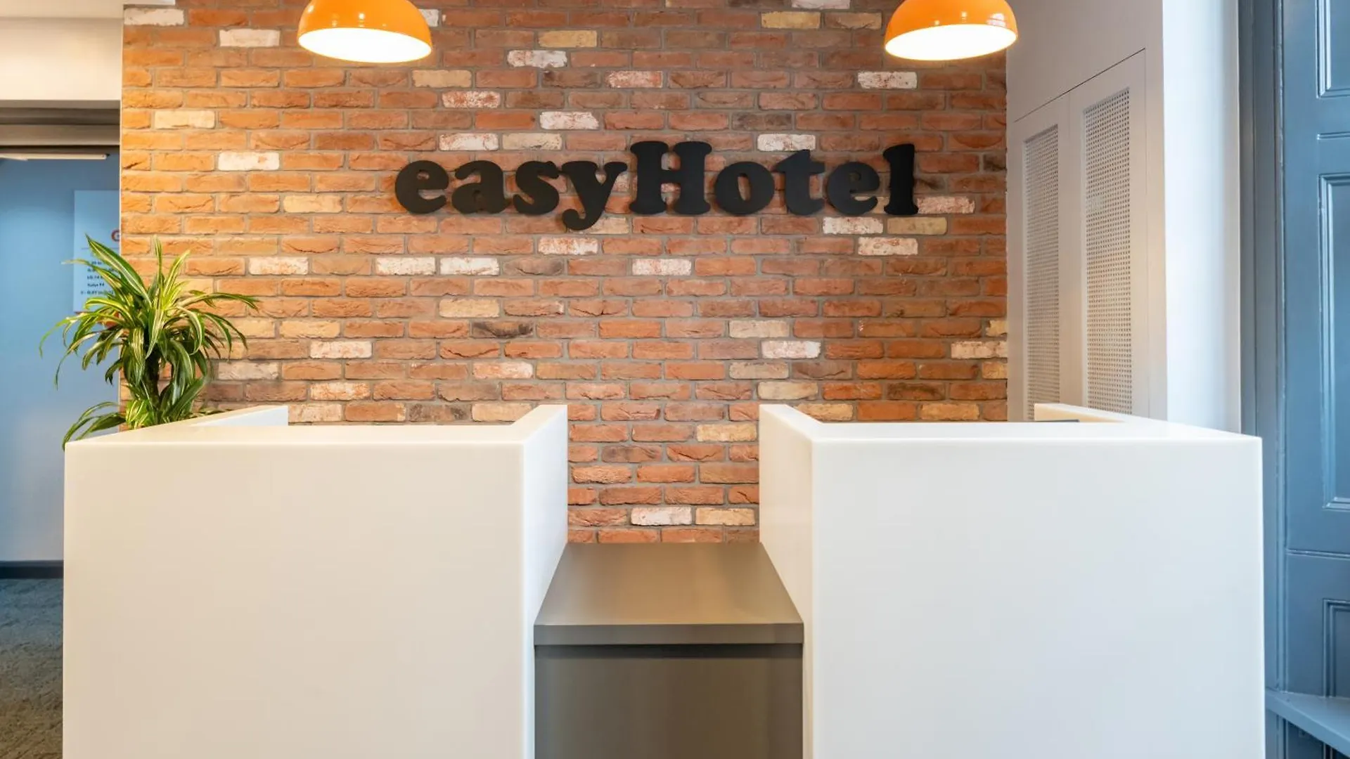 15 Top-Rated 2-Star Hotels in Westminster Borough, London