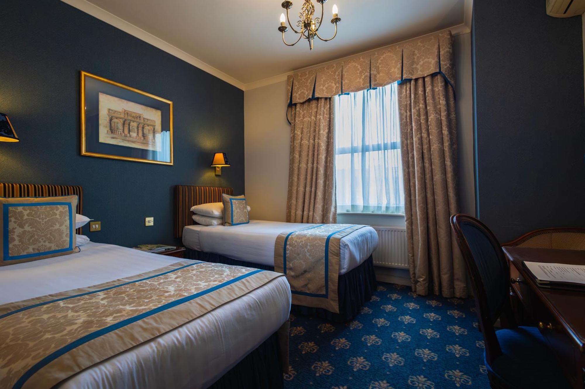 Where to Stay for Work: 15 Business Hotels in Kensington and Chelsea